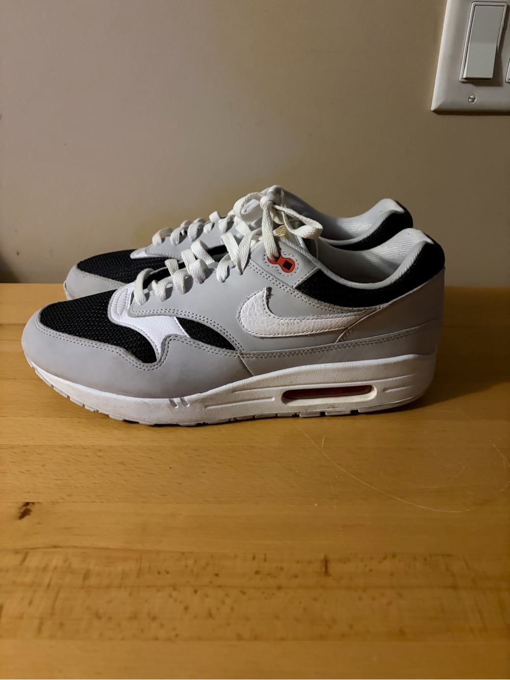 Nike Air Max 1 Urawa 2.0 Pure Platinum Black White Sport Red Sz 12 FD9081-001
